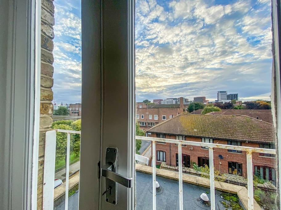 Entire 1 Bed Flat Near Kings Cross *