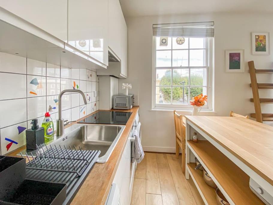 Entire 1 Bed Flat Near Kings Cross * Londres